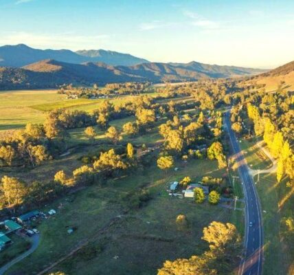 webguidenevada|Drive Through the Victoria Valley: Explore the scenic Victoria Valley